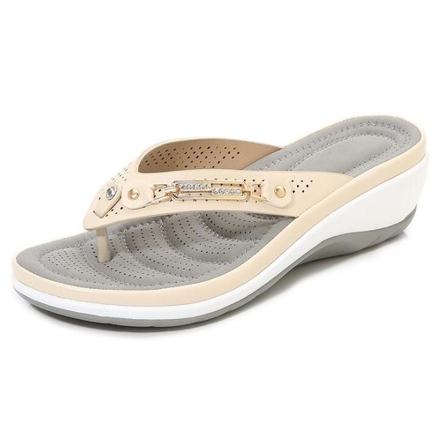 Darlene - Chanclas con tacón bajo